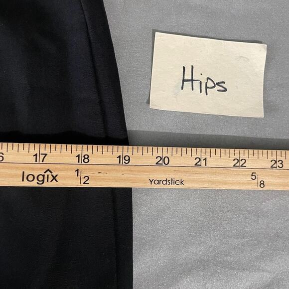 Isaac Mizrahi Live Size 10 Black Ponte Knit Pull On Pants Dark Straight Leg - Picture 10 of 13